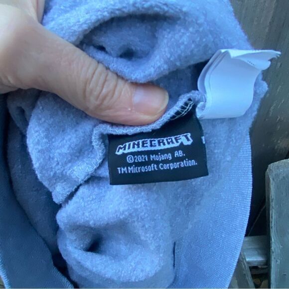 Boys Minecraft sweatshirt - Picture 6 of 7